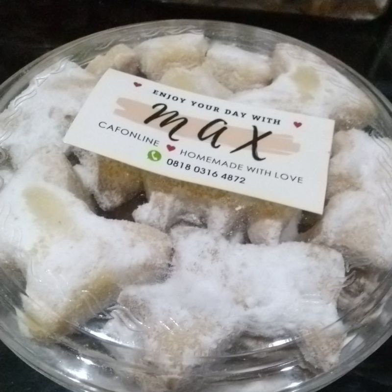 

Putri Salju Surabaya