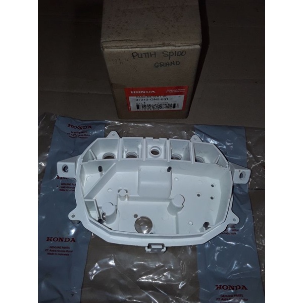 Cover bawah spedometer grand tulangan spedometer grand original 37212 GN5 831