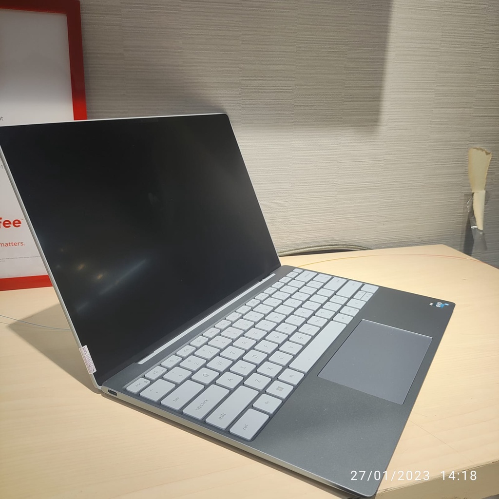 DELL XPS 13 9315 Intel Core I7 1250U 16GB 512GB SSD WUXGA IRIS XE Windows 11 Professional Ice Blue Terlaris