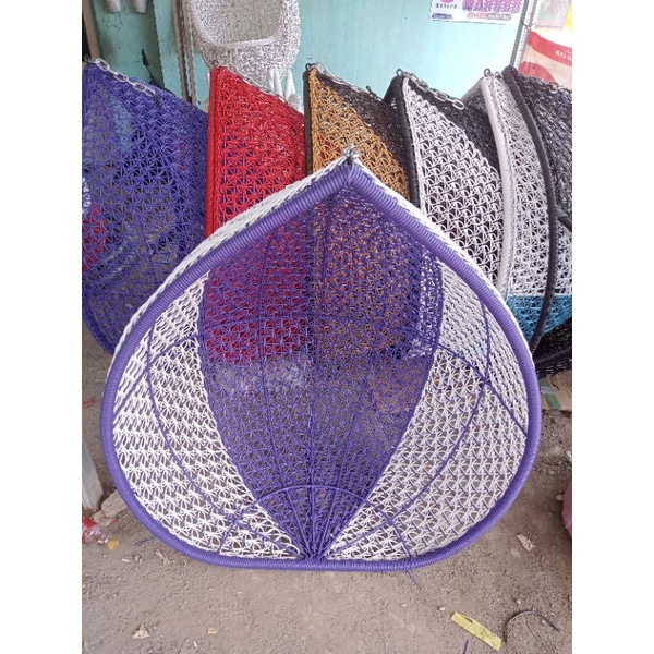 Ayunan Gantung Rotan Sintetis Tanpa Tiang