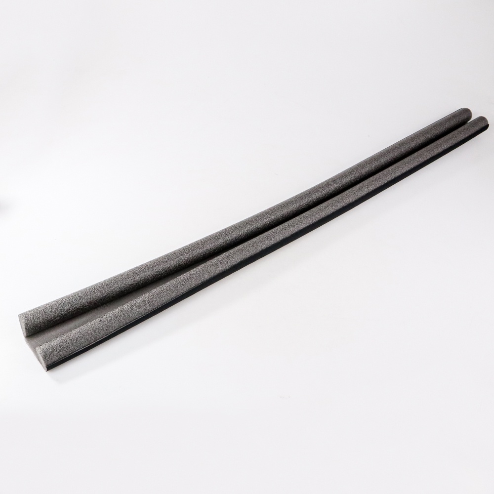 MENGLAIQI Lis Penghalang Debu Serangga Bawah Pintu Door Bottom Soundproof Seal 93 cm - FF53 - Black