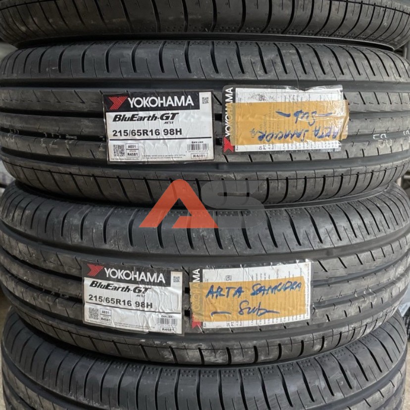 Ban Yokohama BluEarth GT AE51 215 / 65 R 16 R16