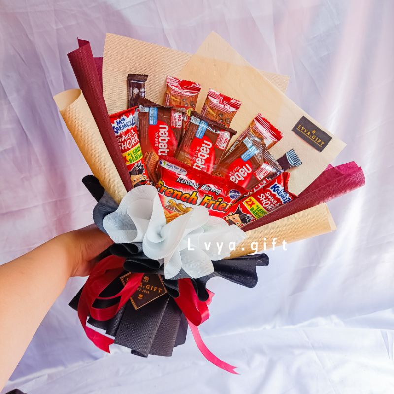 (SNACK 0001) Lvya.gift Buket snack random medium | Buket snack medium wisuda | Buket snack wisuda | Buket snack ulang tahun