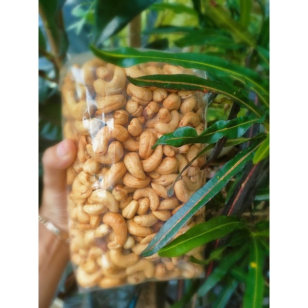 

Kacang mete goreng matang wonogiri 1 kg gurih asin