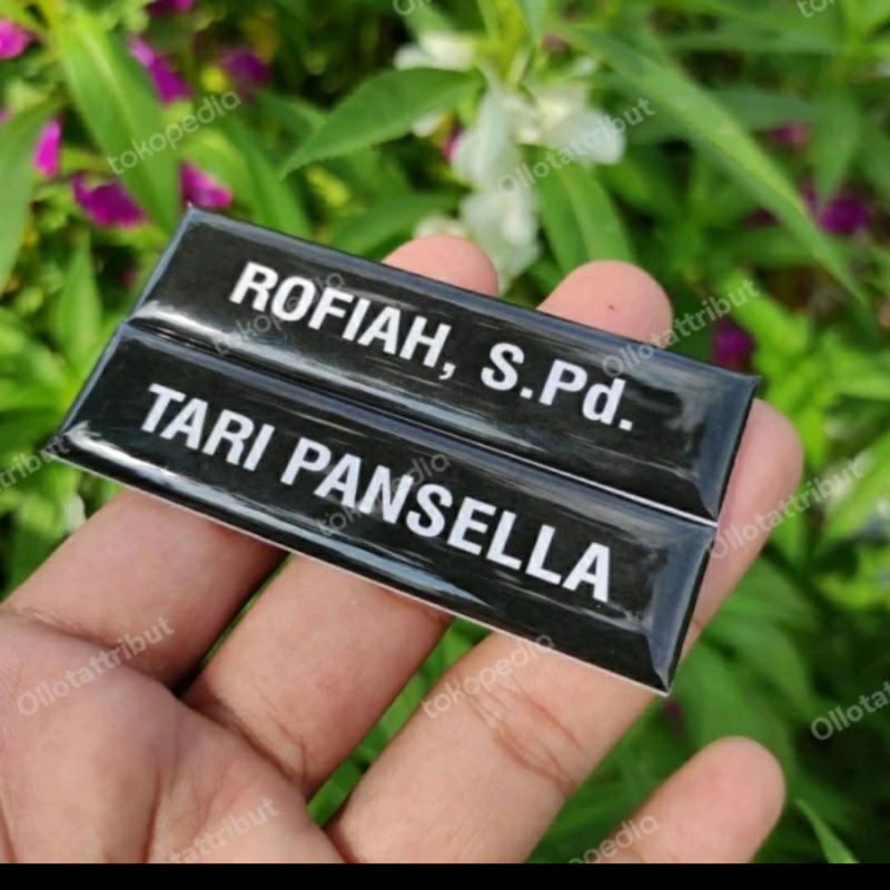 

PAPAN NAMA RESIN | NAME TAG RESIN FUL HITAM | PAPAN NAMA PNS
