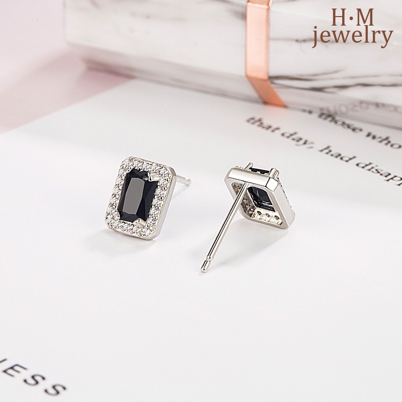 Anting Hitam AAA Zircon Square Kecil Dan Halus Ear Stud Premium Frosty Style Earrings