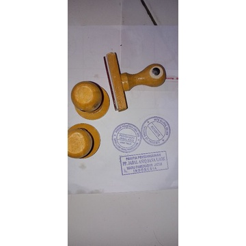 

Stempel Kayu Bulat