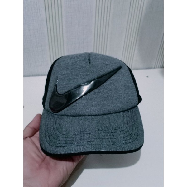 topi Nike second pria wanita