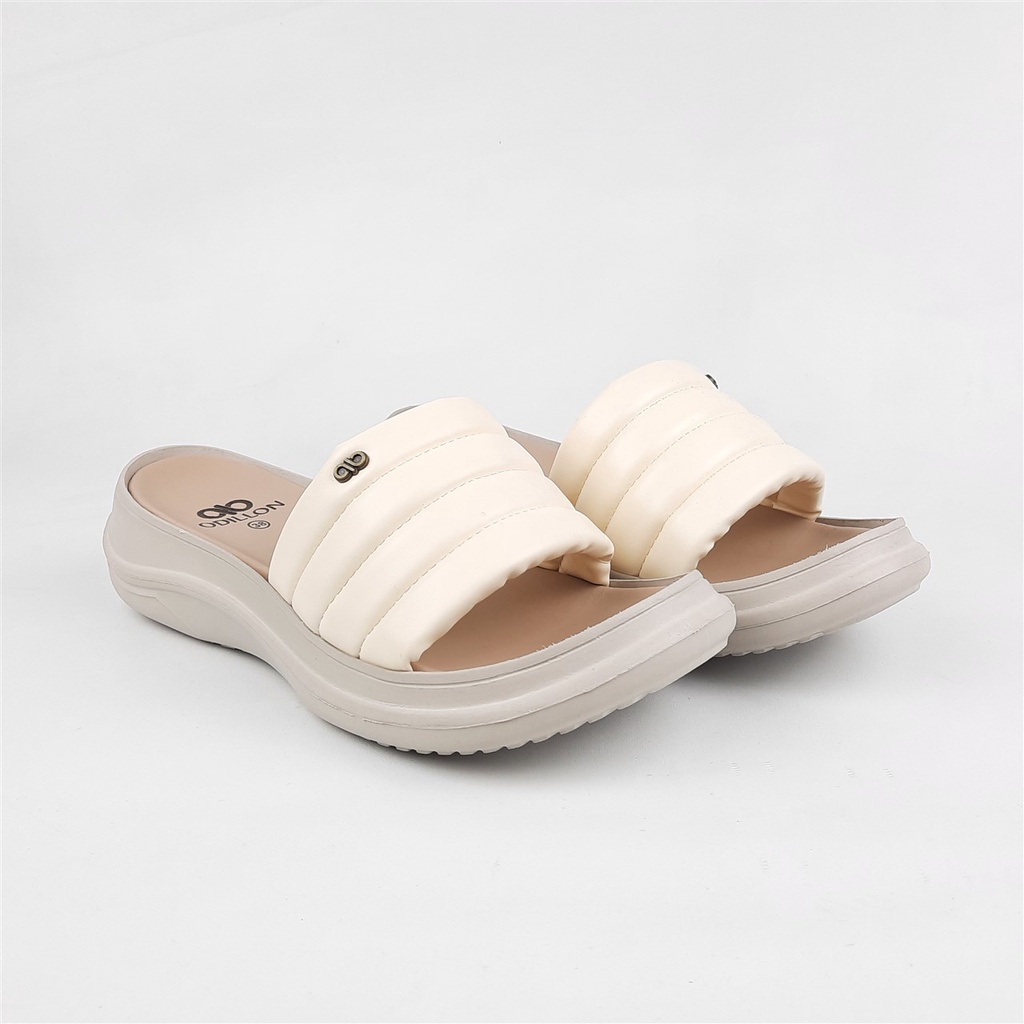 Sandal slop wanita Odillon Pi.010 36-40