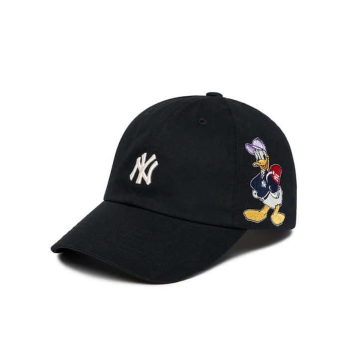 Topi Mlb X Disney Ball Cap New York Yankees Black