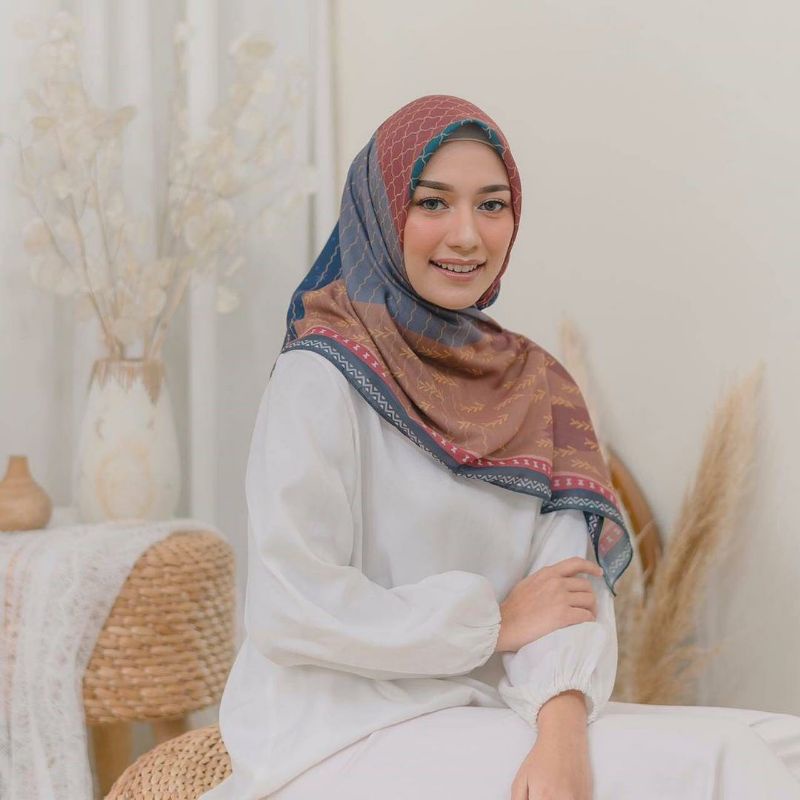 kinaya selva hijab voal