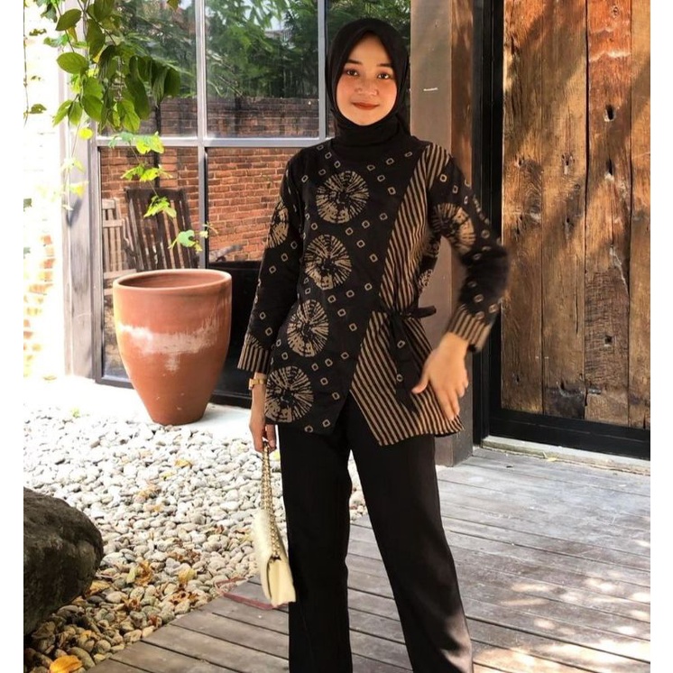 Blouse Batik Wanita Liris Daun