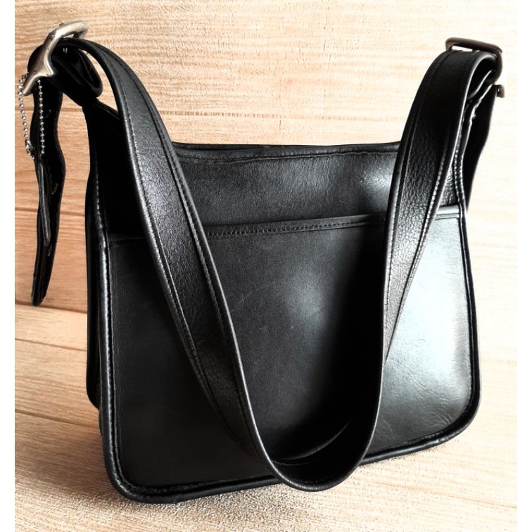 Vintage Coach Legacy 9966