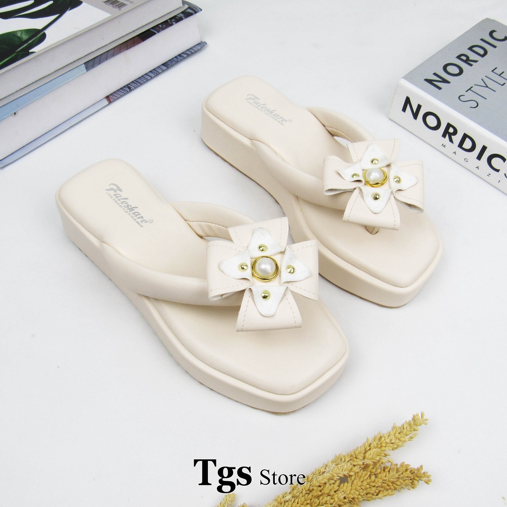 Sandal Jepit Wedges Wanita Bunga Mutiara Kekinian JPM-01