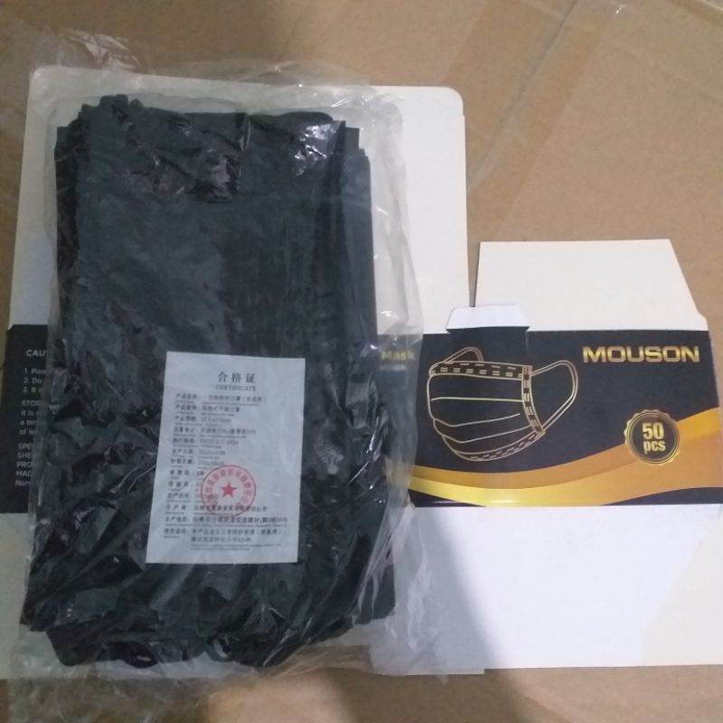 Masker earloop Mouson 3ply ( embos mouson ) harga 50pcs/box