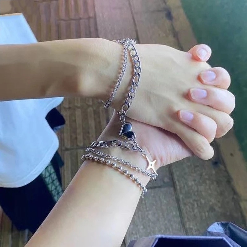 Fashion Warna Perak Cinta Hati Magnet Gesper Pasangan Gelang/Kepribadian Lapisan Ganda Gelang Pecinta Perhiasan