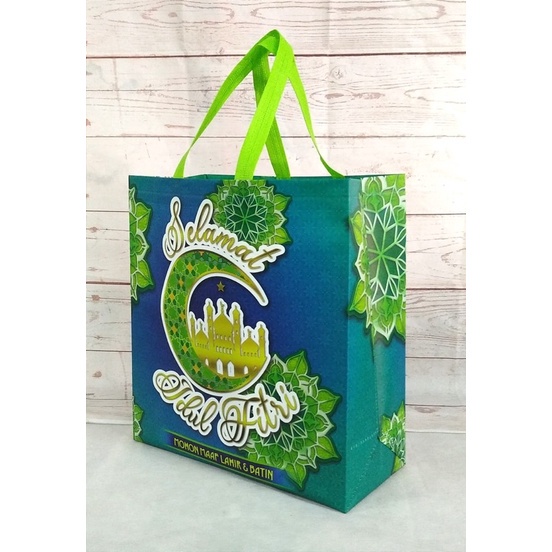 

Tas Goodie Bag Spundbond Tas Bingkisan parsel Tas Hampers Idul Fitri Lebaran Printing Laminasi 38x35x15 moon orn