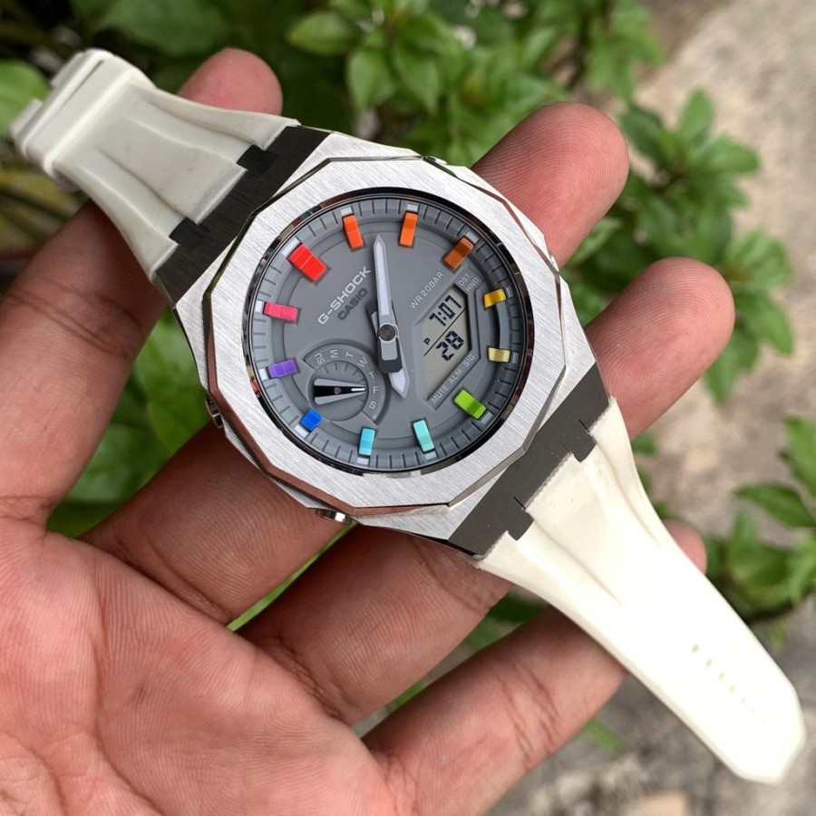 Casio G-Shock GA-2100 Original Rainbow Silver Rubber White Gen5
