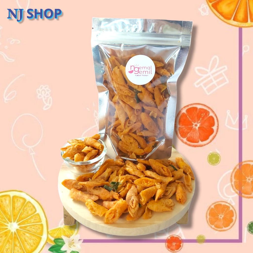 

[Snack Original] - Krupuk Lumpia Kering Pedas Daun Jeruk Lumring Lumpia Gulung Kulpi Cikruh Homemade Kualitas Premium