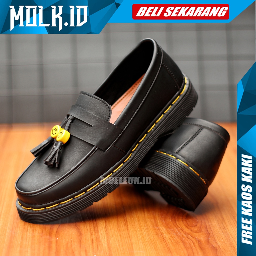 MOLK Sepatu Docmart Pria Smile Kulit Pu Formal Casual Modern Original Trendy Sepatu Cowok Keren