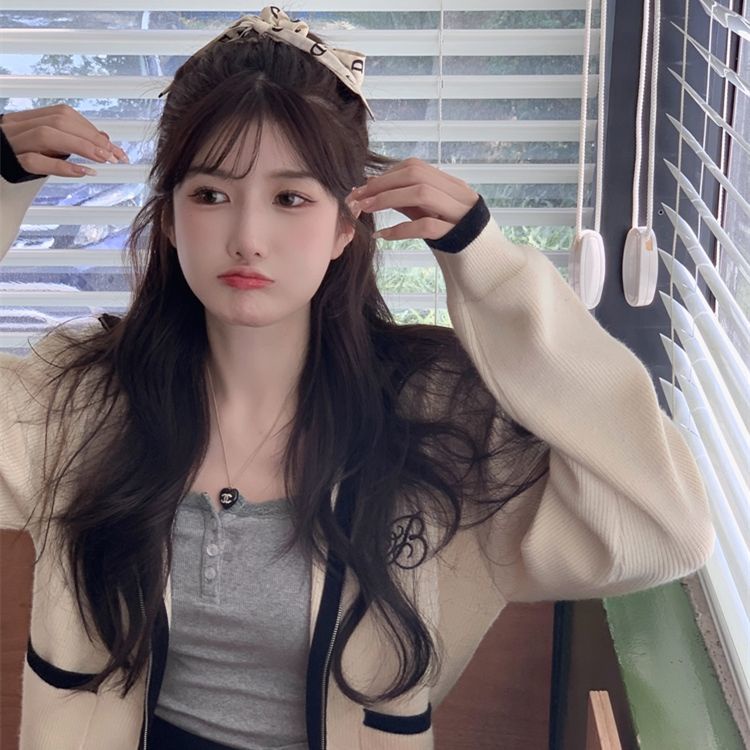 Red Versi Korea renda kamisol kecil perempuan musim panas gadis panas rasa desain ceruk kecantikan kembali slim fit di dalam dan di luar memakai kemeja bottoming