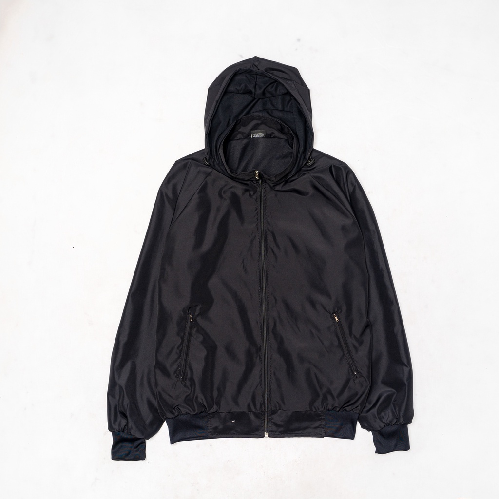 Jaket Parasut Windrunner Olahraga Polos Hitam Pria Wanita