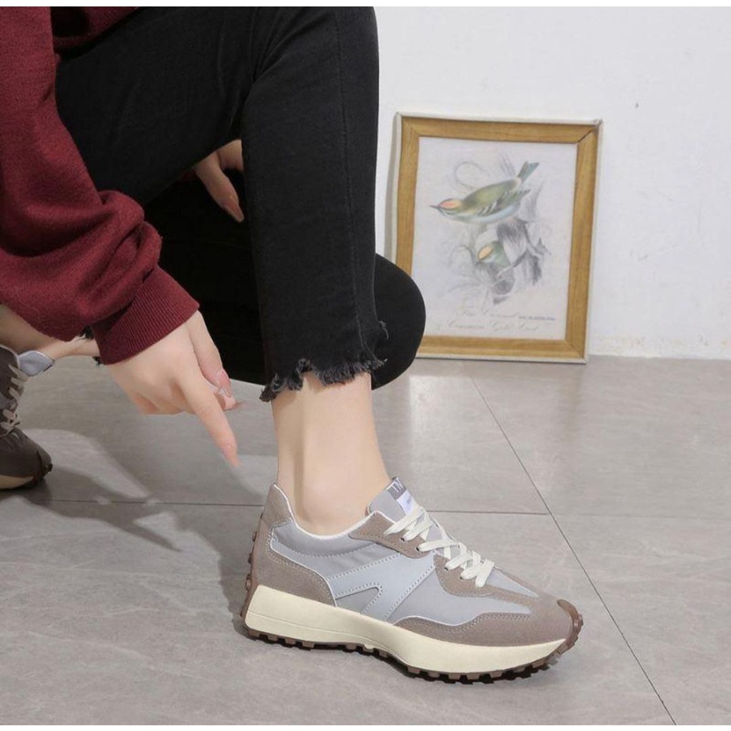 DDXX2095 Sepatu Olahraga Wanita Fashion Import Damin Sneakers Casual Ready Jakarta Bisa COD (With Box)