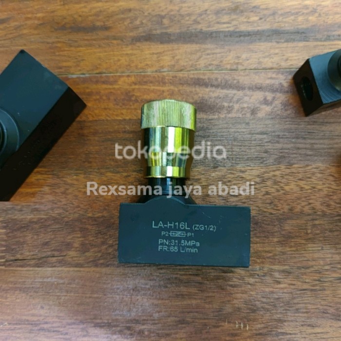 /////] 1/2 inch FLOW CONTROL VALVE HIDROLIK