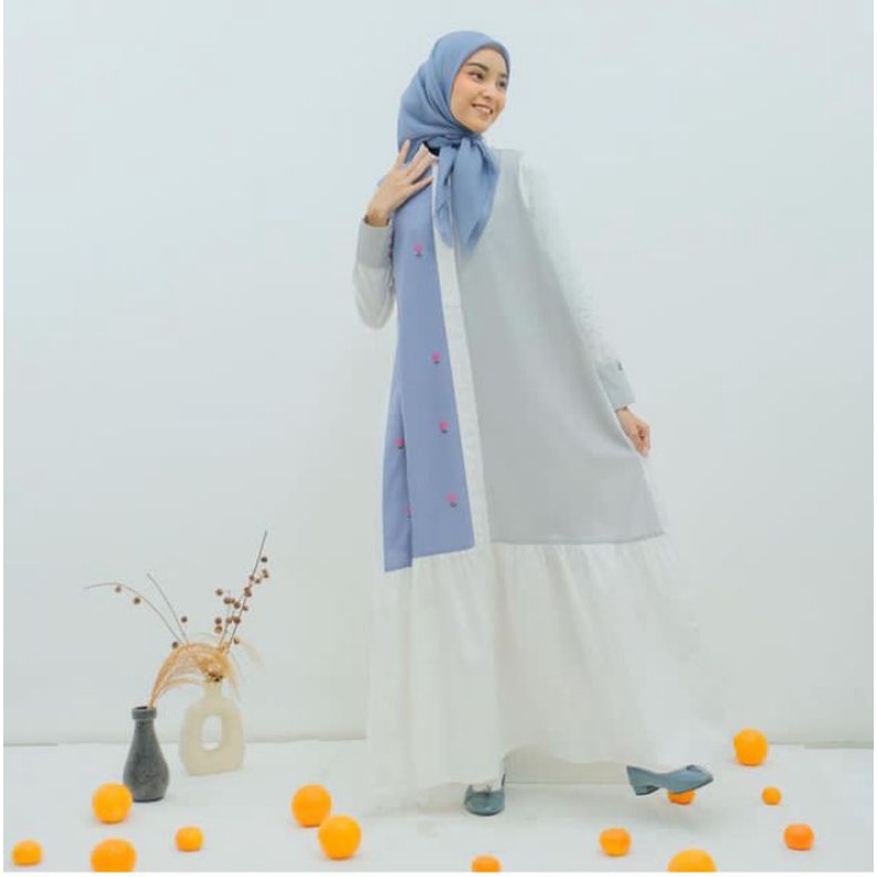 

Gardenia tulip abaya by dfr.cloth