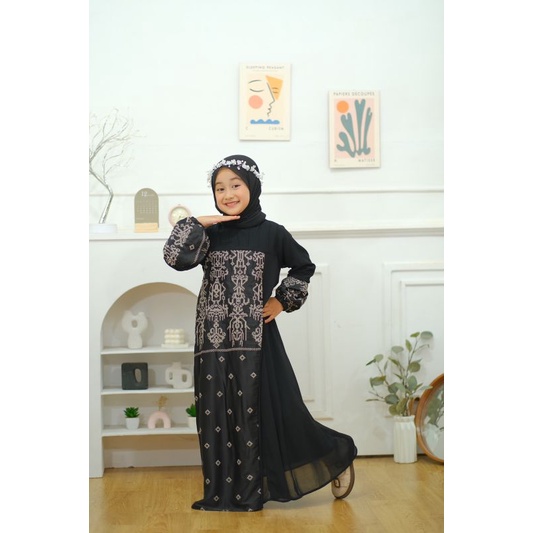 Annisa Dress.