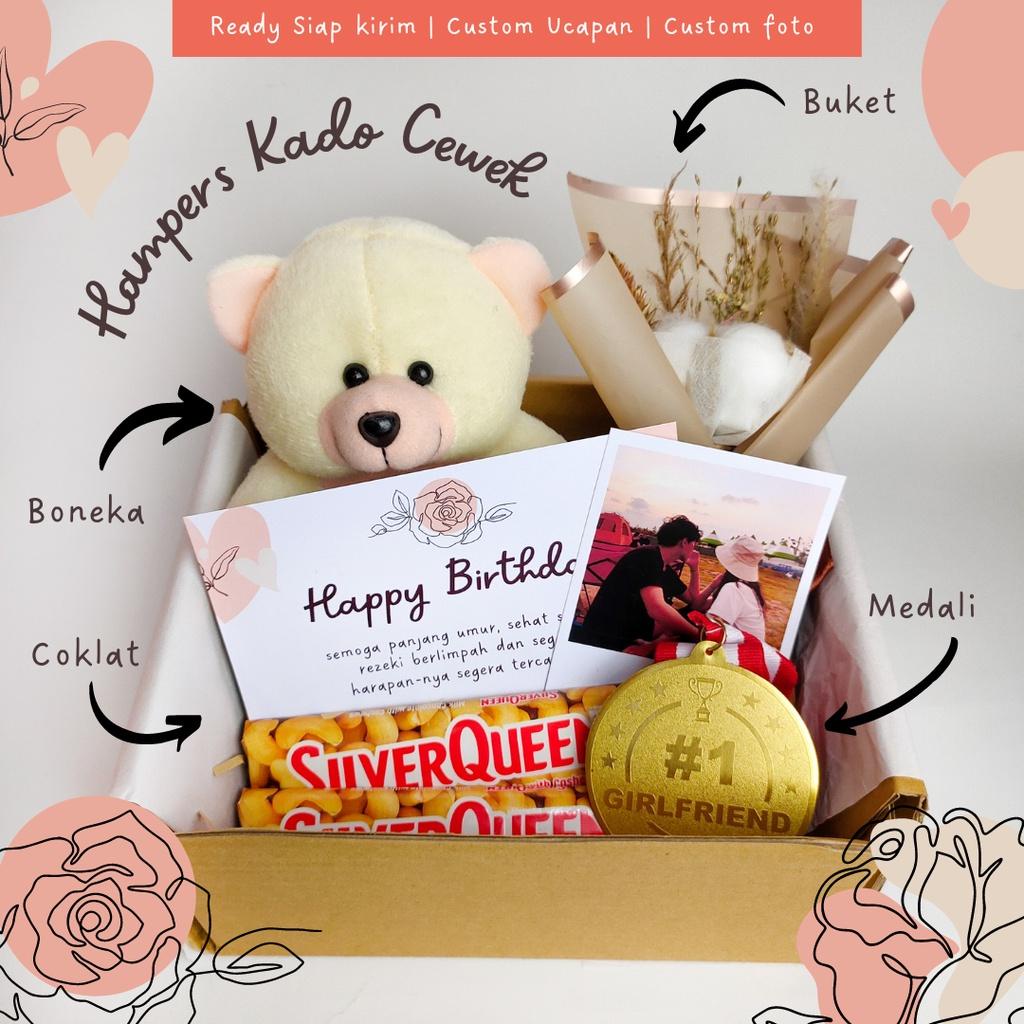 

Hampers Kado Cewek | Hadiah Valentine Kado Valentine Kado Ulang Tahun Hadiah Anniversary Pacar Wisuda Birthday Gift Hampers Coklat Kado Ultah Cewek Boneka Bunga Hampers Hadiah Cewe Murah Berkualitas Best Seller