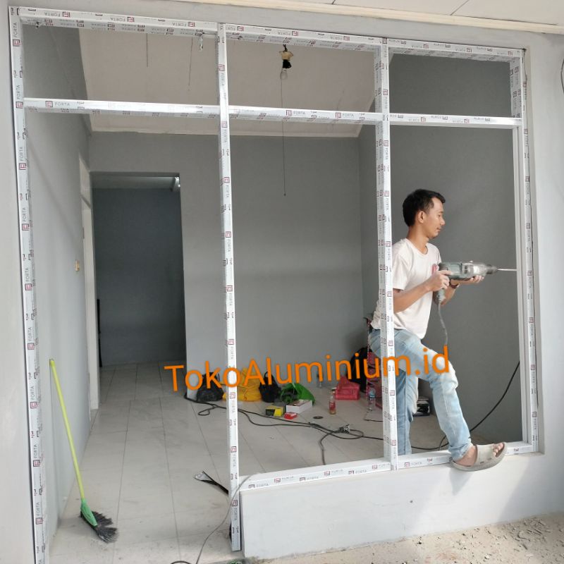 Kusen Pintu dan Jendela Aluminium + Kaca Mati