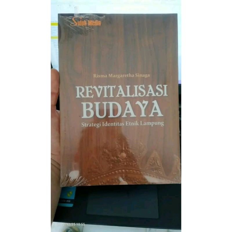 Revitalisasi Budaya Startegi Identitas Etnik Lampung