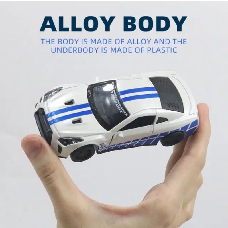 Diecast Mobil Lamborghini Ferrari GTR Bugatti Porsche Toyota Die-cast Miniatur Mobil Jeep 4×4 Rubicon SUV Skala 1:43 Alloy Metal