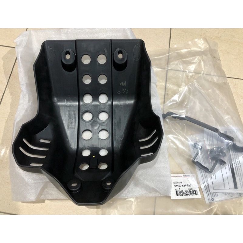 Skid plate pelindung mesin engine guard Honda CRF 150L K84A original HONDA AHM