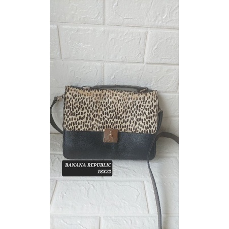 PRELOVED BANANA REPUBLIC HAND BAG SLING BAG ORIGINAL