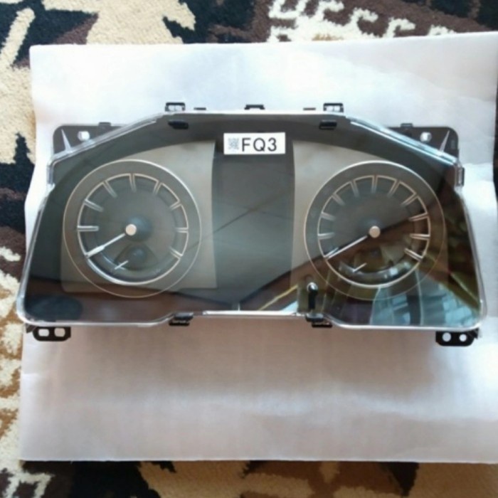 Speedometer Innova Reborn Type V Q Venturer Bensin manual Original