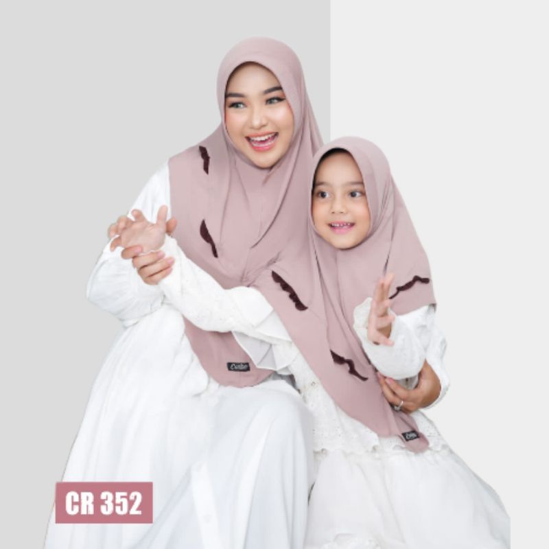 Jilbab Kerudung Bergo Instan Hijab Instant Carissa CR 352 Terbaru Kekinian Dewasa Anak Antem Krudung