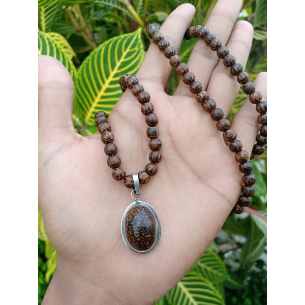 kalung kayu liwung macan / liontin kalung kayu liwung asli berkualitas / liontin kalung ring monel /