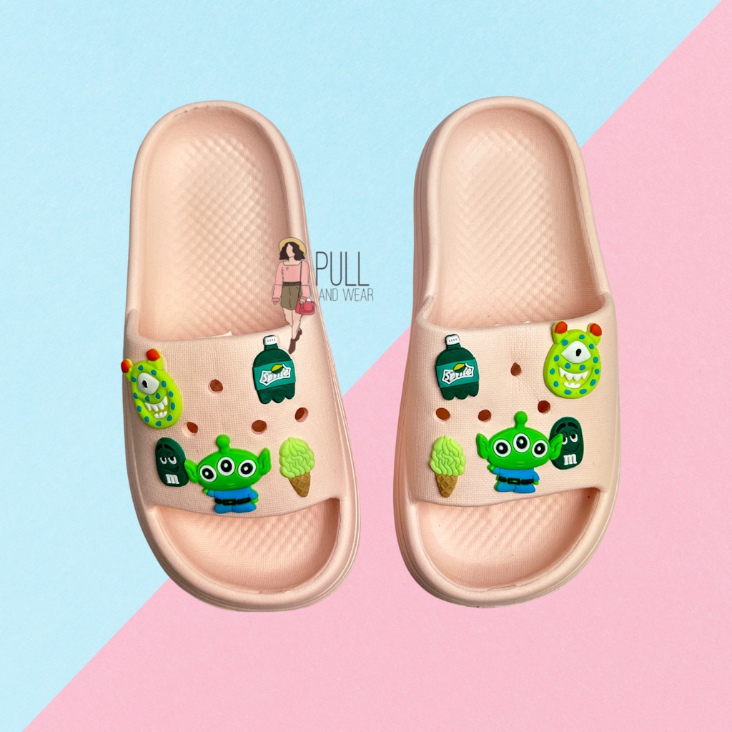 Sandal Crocz Let Bakpao Kodok Anak Cewek Baim Fuji Mainan Jibbitz Minmie Toy Story Platform Tebal Super Ringan Cute Pretty