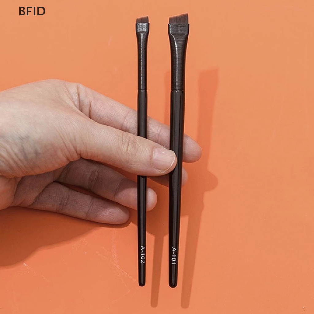 [BFID] Sikat Alis Super Tipis Eyeliner Brush Rambut Sintetis Siku Tajam Alat MakeUp [ID]