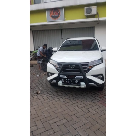 tanduk bemper depan TRD sportivo mobil toyota all new rush