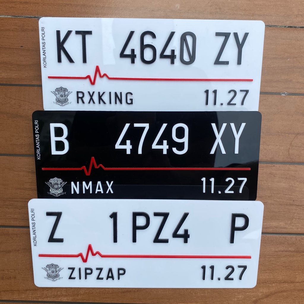 Plat Nomor Motor Akrilik TimbuL Font Standart Variasi Hitam Putih Glossy Doff Custom Baut Tanam Keren Murah Original / Plat Nomor Akrilik Kecil Timbul Keren Model Terbaru