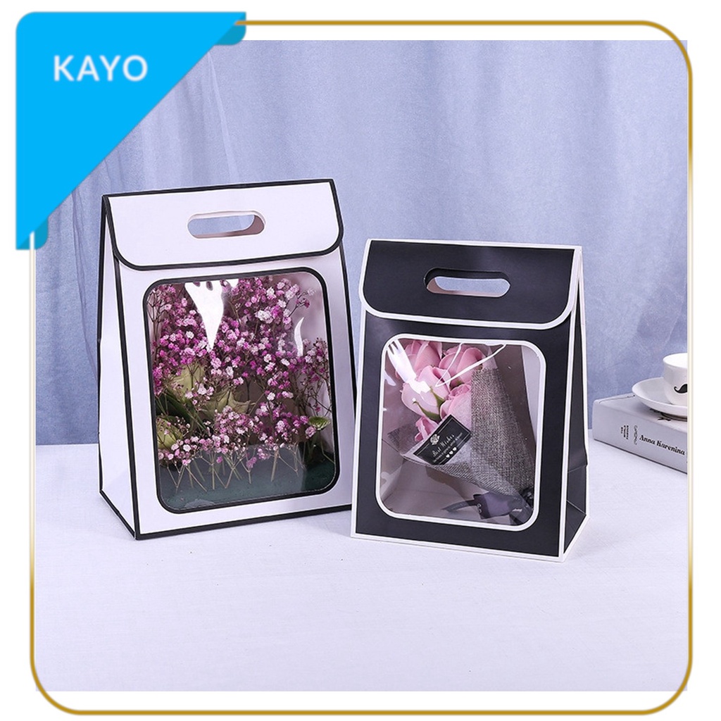 

goodie bag jendela mika XL paper bag souvenir, packaging boneka, bunga dan baju