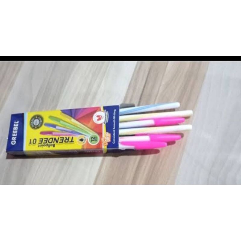 

pena warna warni