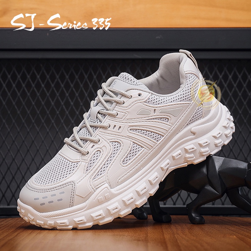 [OOS] Sepatu Sneakers Pria Trendy dan Keren Model Cakep Buat OOTD Kualitas Import Premium -335