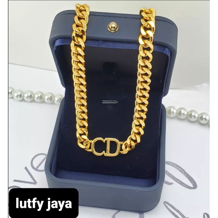 kalung rantai warna emas kalung cd model terbaru kalung rantai wanita titanium