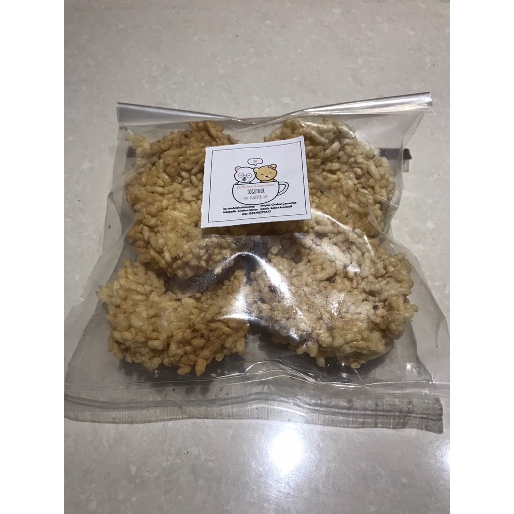 

Oleh Oleh Rengginang Asin Gurih 70gr