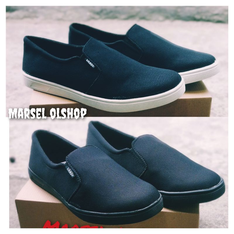 Sepatu slip on pria Sepatu sneakers pria Hitam