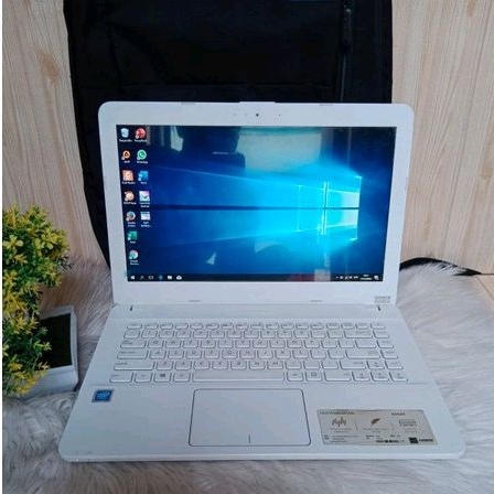 Laptop Asus X441M | Intel N4000 | RAM 4 GB | HDD 1000 GB | Fullset
